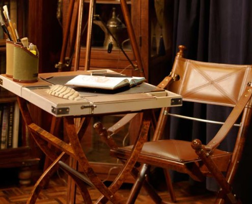 Safari desk and chair